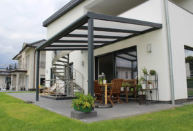 Terrassenüberdachung milchig